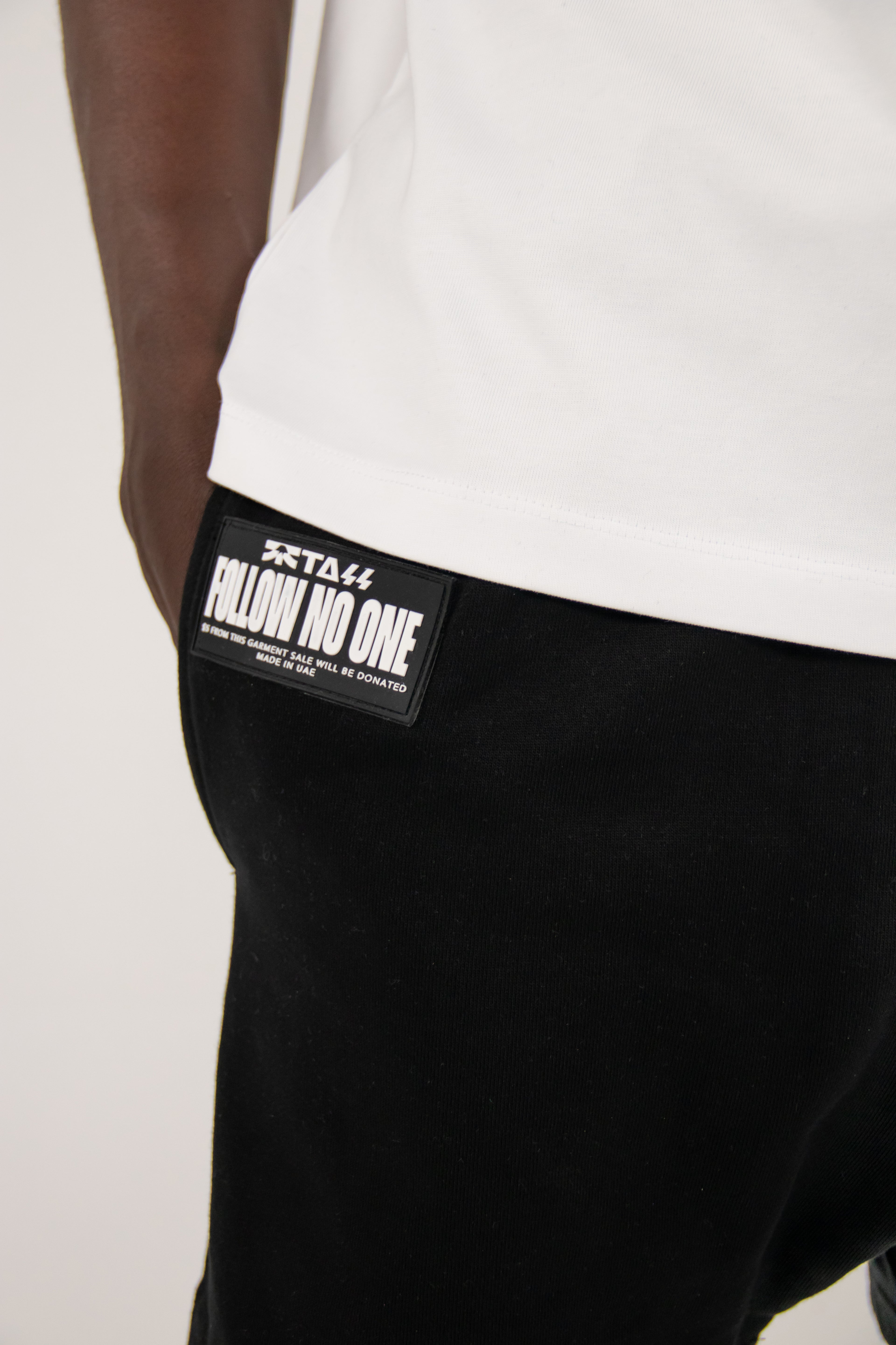 قمة ثقيلة قصيرة